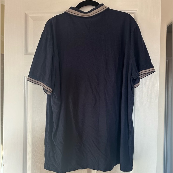 Collared shirt - Picture 2 of 2